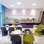 Aparthotel Adagio Center 4*