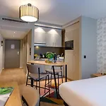 Adagio Center