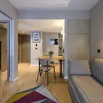 Adagio Center 4*