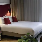 Adagio Center Apartmanhotel 4*