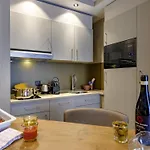 Adagio Center Apartmanhotel 4*