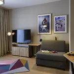 Adagio Center