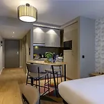Adagio Center Aparthotel Zurich