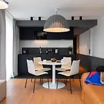 Adagio Center 4*