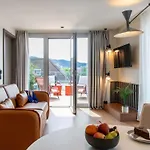 Adagio Center
