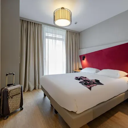 Adagio Center Ξενοδοχείο με διαμερίσματα 4*