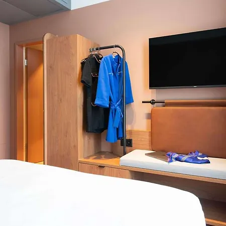 Adagio Center Hotel