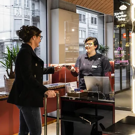 Adagio Center 아파트호텔 4*