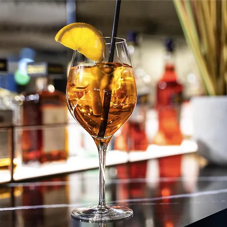 Adagio Center Apart Otel 4*