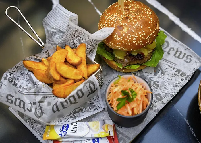 Adagio Center Aparthotel 4*