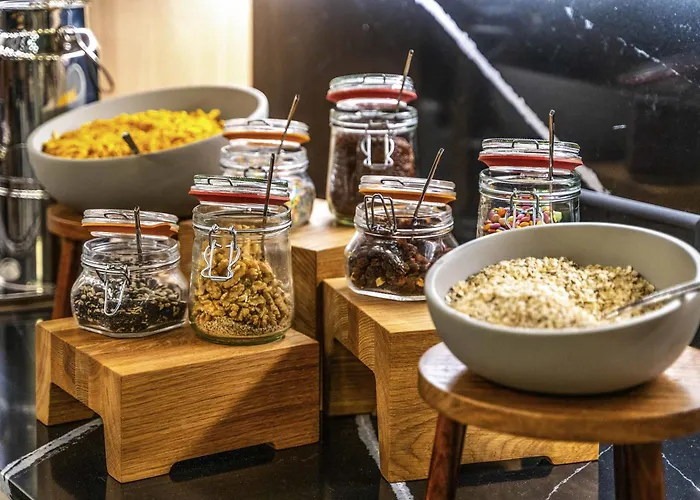 Adagio Center Aparthotel 4*