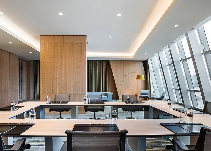 Adagio Center 公寓式酒店