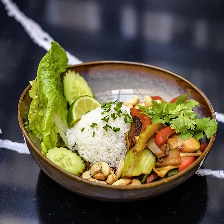 Adagio Center מלון דירות