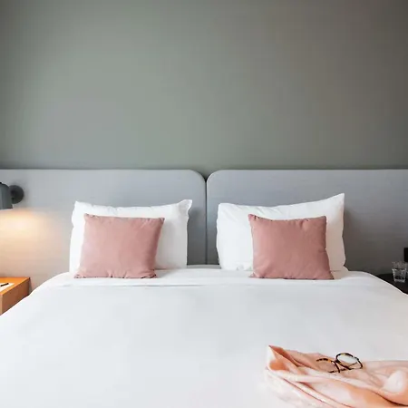 Apartahotel Adagio Center 4*